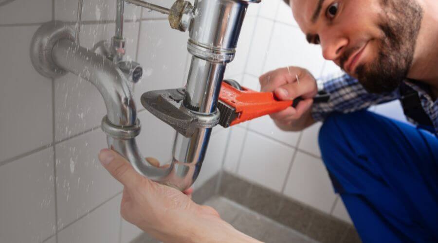 Professional same day plumber services in Ecleto, TX